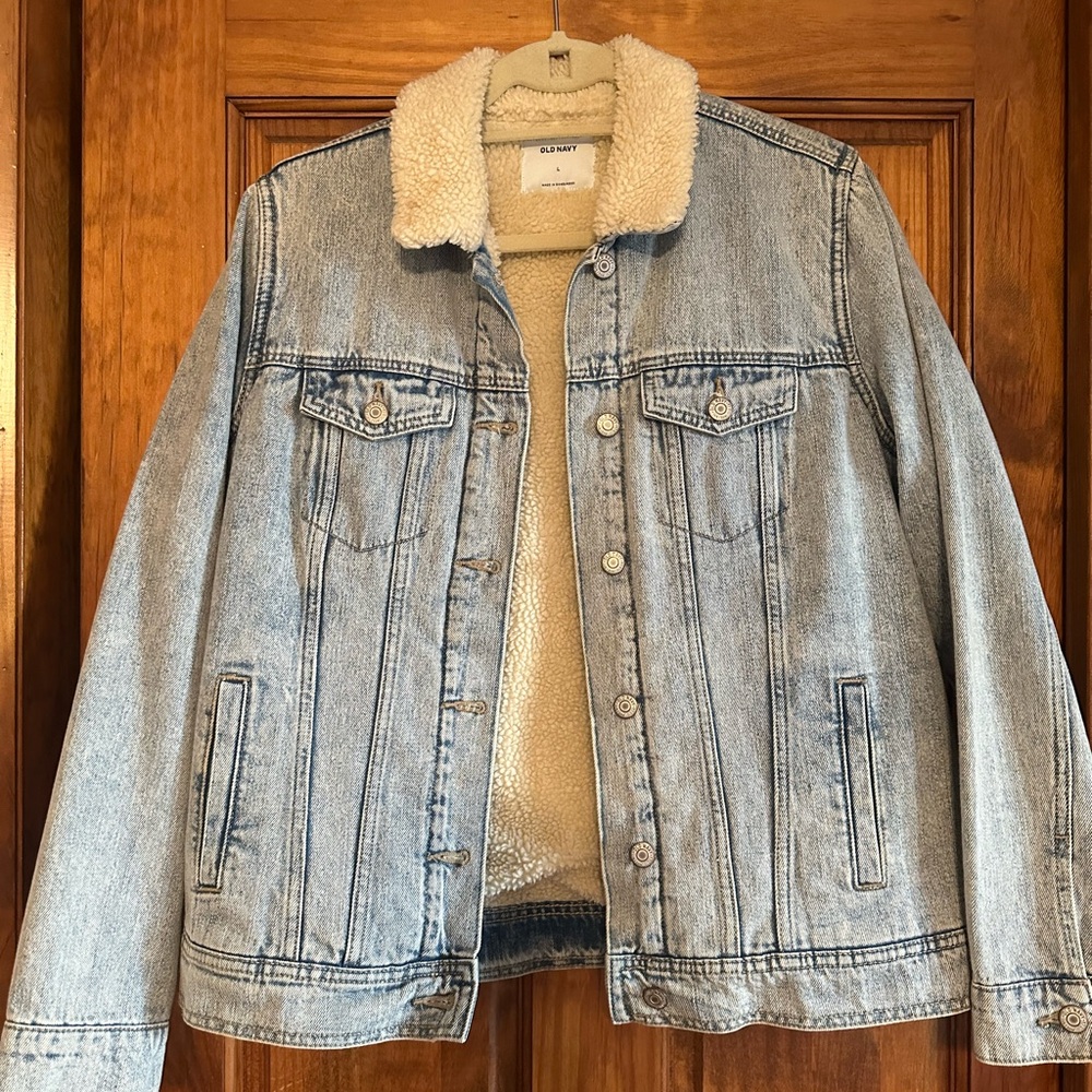 Jean Jacket with Sherpa Lining Size Large